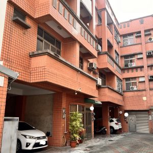 本緣海佃。安南靜美透天