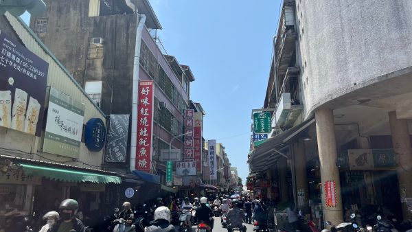 雙城區國華街大面寬商業金店