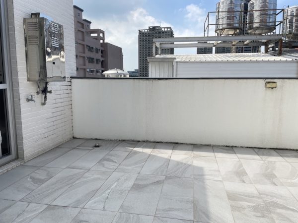富人之道。安平獨棟電梯四車透天：圖片 15