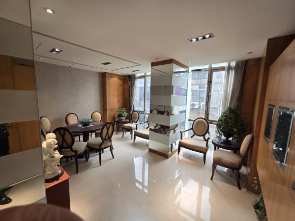 新友愛商圈國華街口賺錢金店面：圖片 6