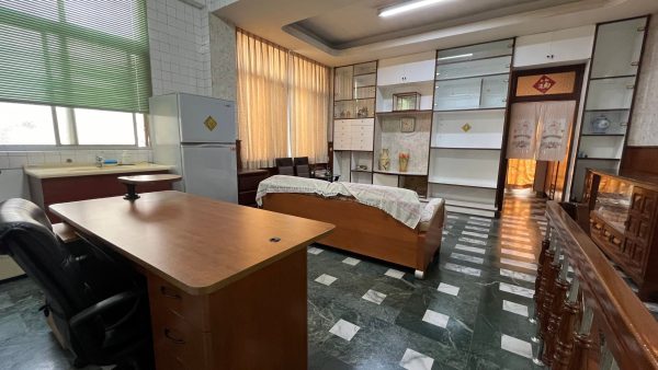 雙城區國華街大面寬商業金店：圖片 4
