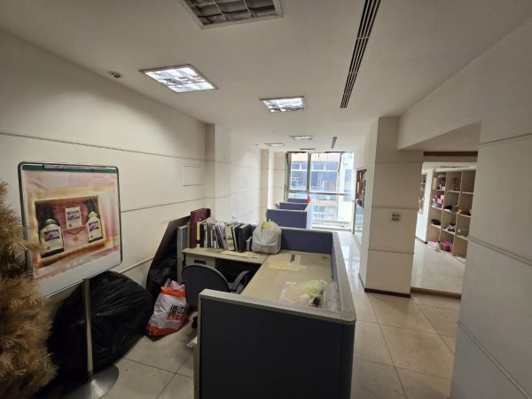 新友愛商圈國華街口賺錢金店面：圖片 7