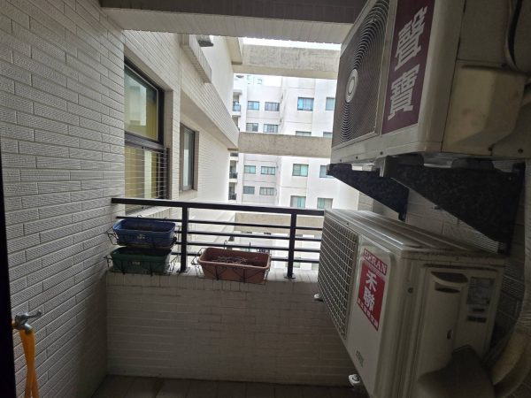 站前CASA兩房+車位：圖片 8