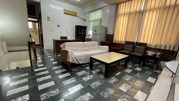 雙城區國華街大面寬商業金店：圖片 5