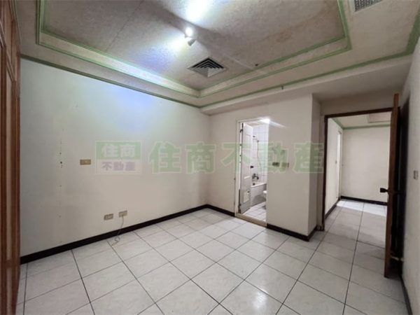 第一園高樓層美景三房車位：圖片 6