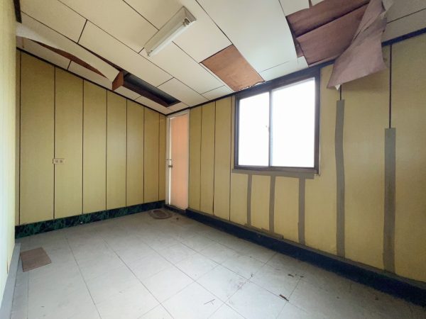 近民德國中小北帥帥5房透天：圖片 9