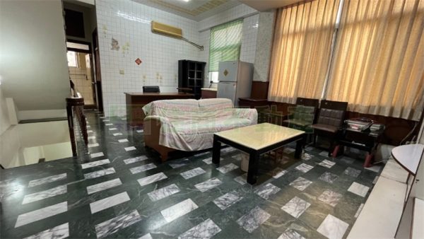 國華街大面寬商業金店：圖片 6